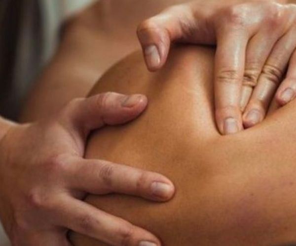 toucher conscient, entre en relation avec soi et le monde